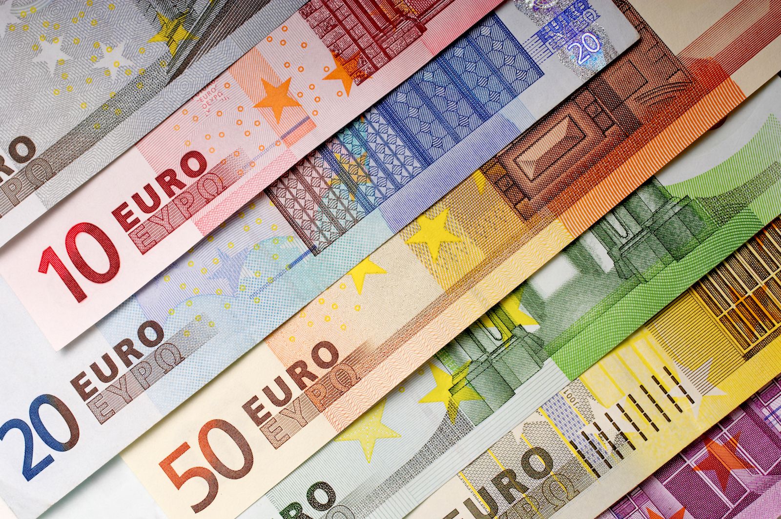 currency-European-Union-3300823980.jpg