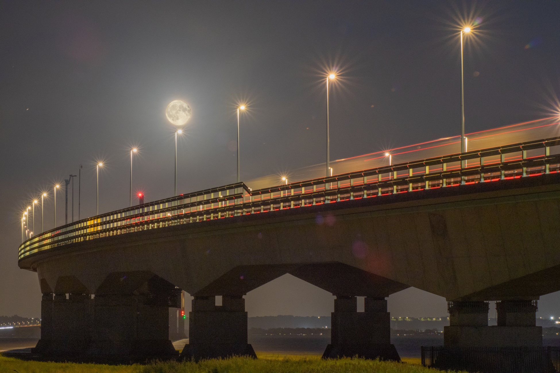 Severn Bridge Super Blue Moon-4.jpg